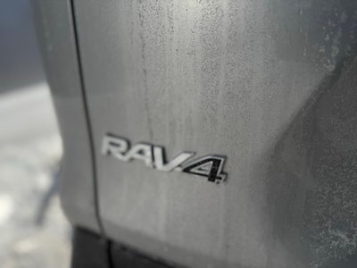 2025 Toyota RAV4 Hybrid XLE AWD