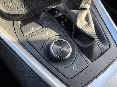 2025 Toyota RAV4 Hybrid XLE AWD