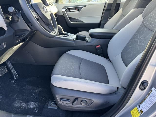 2025 Toyota RAV4 Hybrid XLE AWD