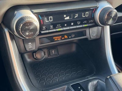 2020 Toyota RAV4 Hybrid XLE AWD