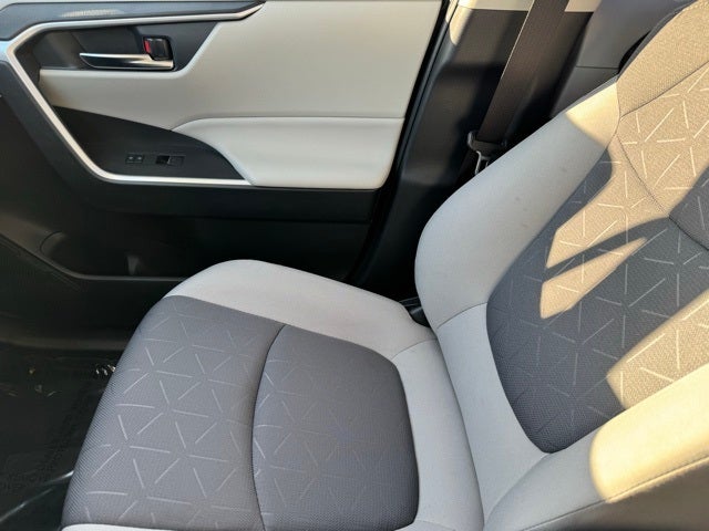 2023 Toyota RAV4 Hybrid XLE AWD