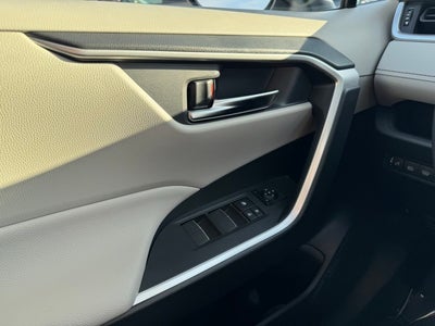 2023 Toyota RAV4 Hybrid XLE AWD