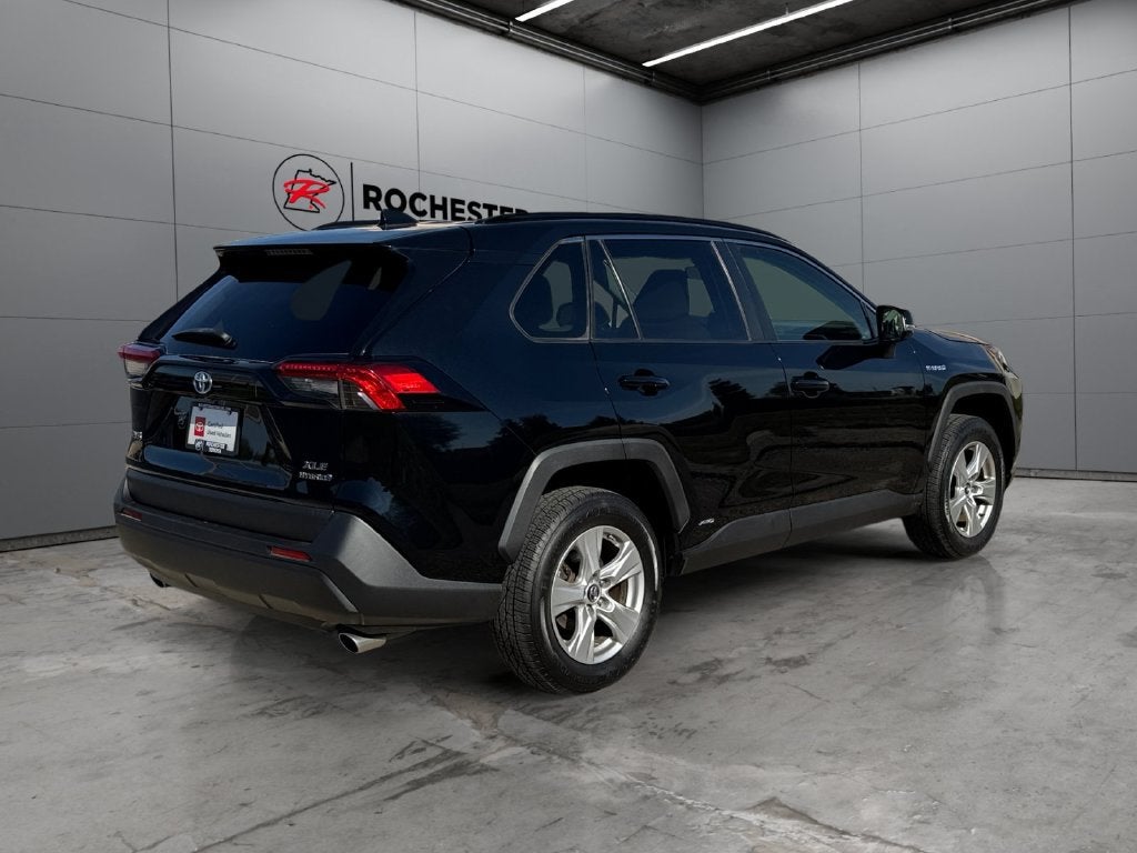 2019 Toyota RAV4 Hybrid XLE AWD