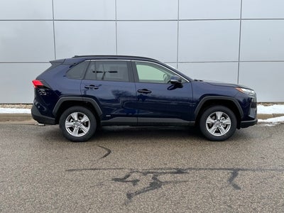 2025 Toyota RAV4 Hybrid XLE AWD