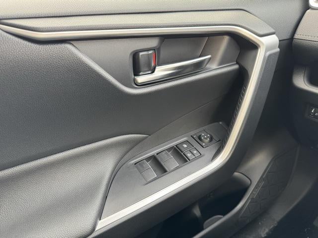 2025 Toyota RAV4 Hybrid XLE AWD