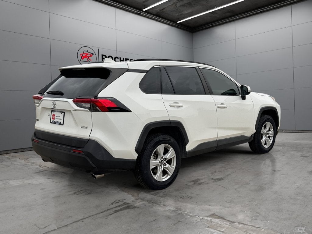 2019 Toyota RAV4 XLE FWD
