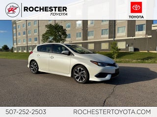 2018 Toyota Corolla iM Base FWD