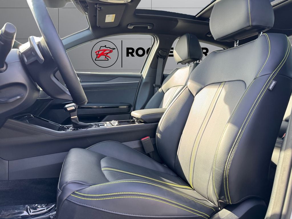 2025 Kia K5 GT FWD