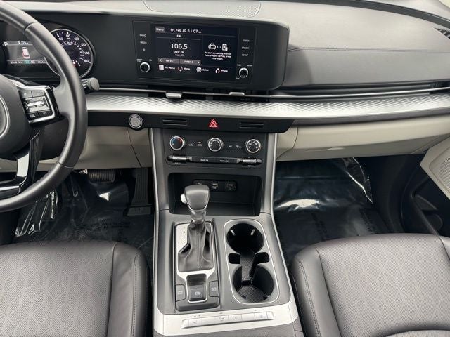 2024 Kia Carnival LX FWD