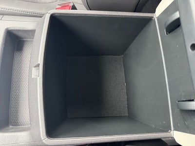 2024 Kia Carnival LX FWD