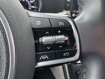 2024 Kia Carnival LX FWD