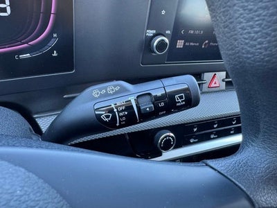 2024 Kia Sportage LX AWD