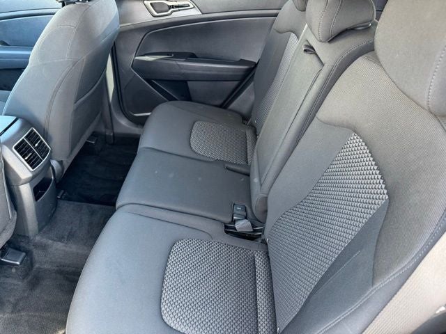 2024 Kia Sportage LX AWD