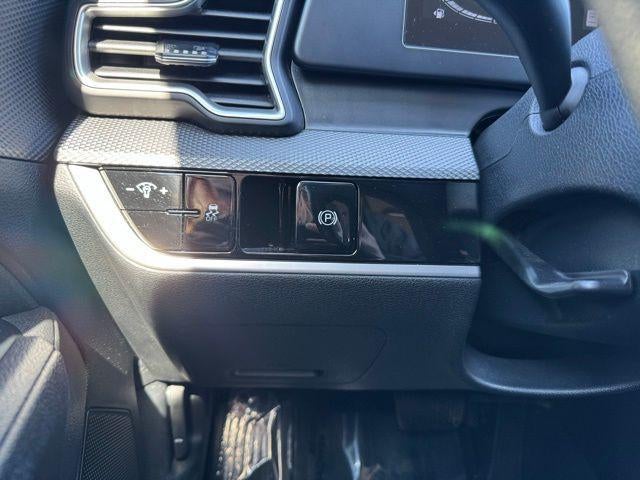 2024 Kia Sportage LX AWD