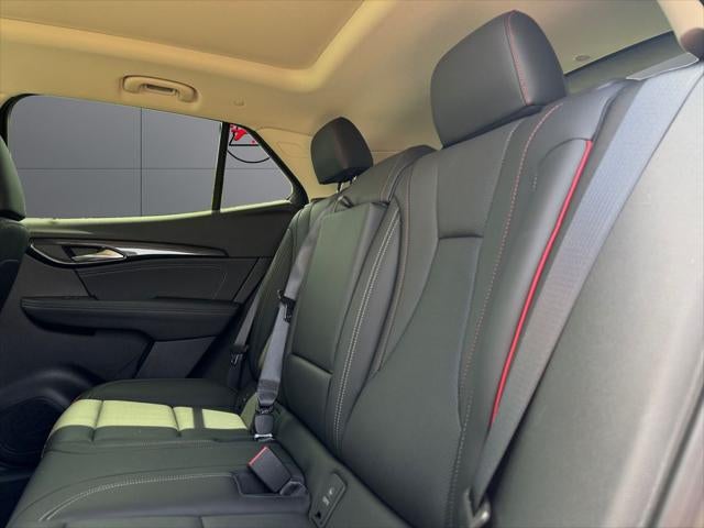 2022 Buick Envision Essence FWD