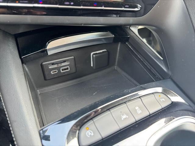 2022 Buick Envision Essence FWD