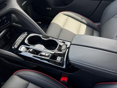 2022 Buick Envision Essence FWD