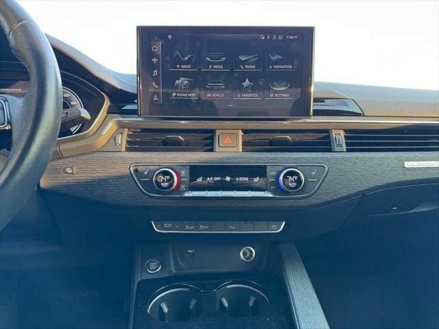 2022 Audi A4 45 S line Premium Plus quattro