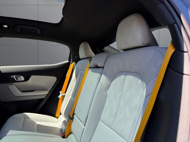 2023 Polestar 2 Long Range Dual Motor Performance Plus AWD