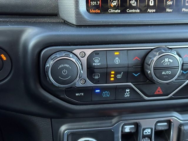 2023 Jeep Wrangler Sahara 4xe w/ Sky Power Roof + Heated Steering Wheel