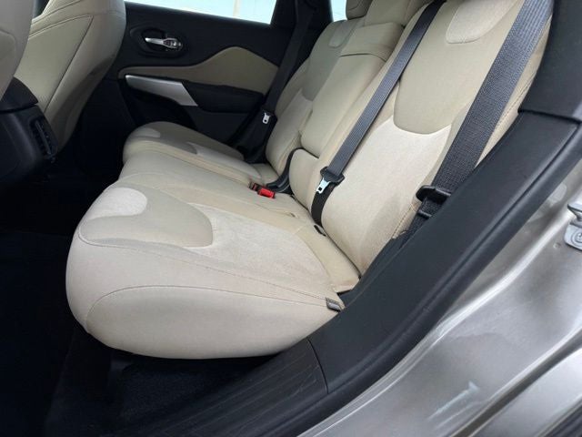 2018 Jeep Cherokee Latitude