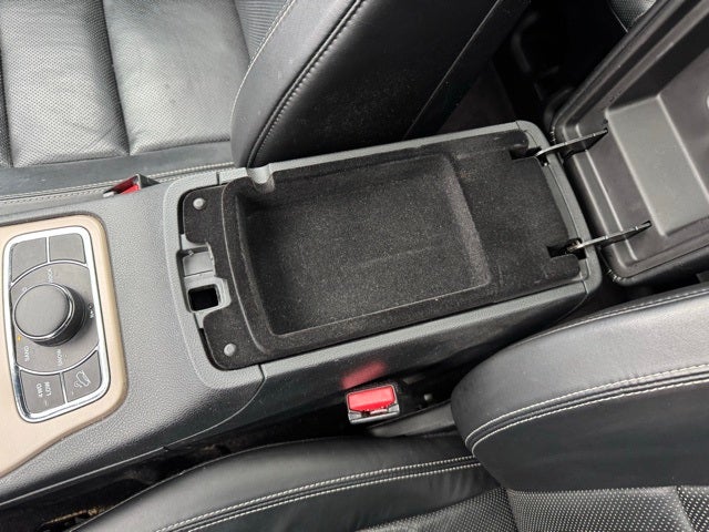 2017 Jeep Grand Cherokee Limited w/ Panoramic Sunroof + Trailer Tow Package