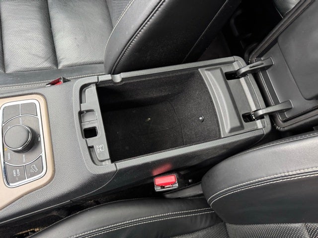 2017 Jeep Grand Cherokee Limited w/ Panoramic Sunroof + Trailer Tow Package