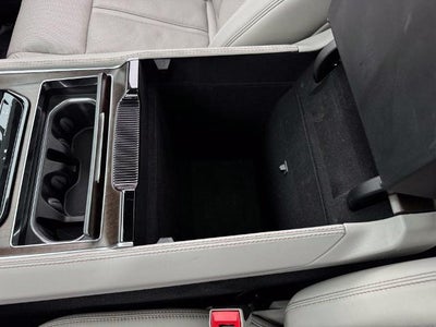 2023 Jeep Grand Wagoneer Base