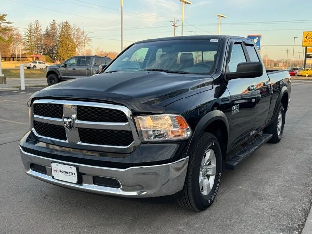 2017 RAM 1500 SLT
