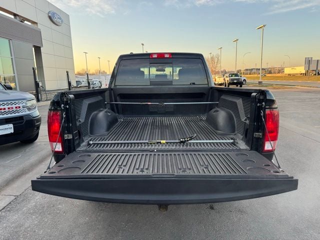 2017 RAM 1500 SLT