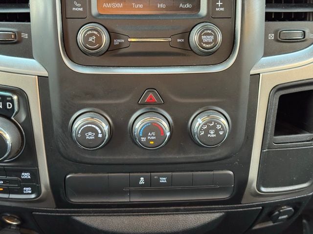 2017 RAM 1500 SLT