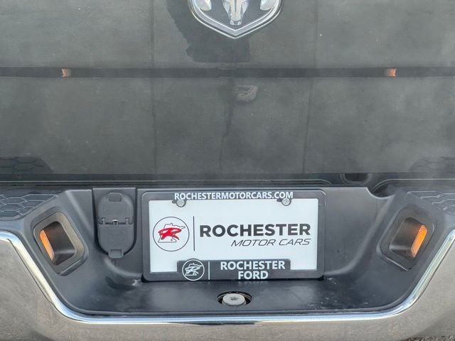 2017 RAM 1500 SLT