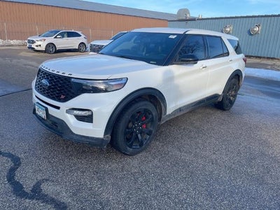 2022 Ford Explorer ST w/ Twin Panel Moonroof + Adaptive Cruise