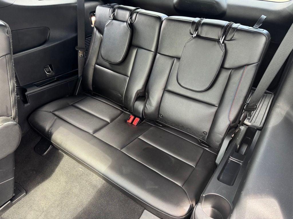 2023 Ford Explorer ST w/ Street Pack