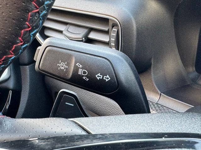 2023 Ford Explorer ST w/ Street Pack
