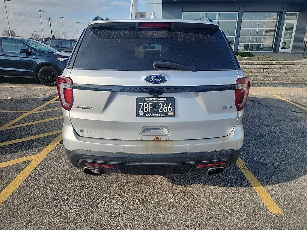 2016 Ford Explorer Sport