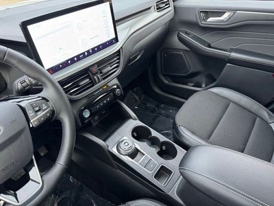 2025 Ford Escape Plug-In Hybrid Base w/ Panoramic Moonroof + Heated Steering Wheel