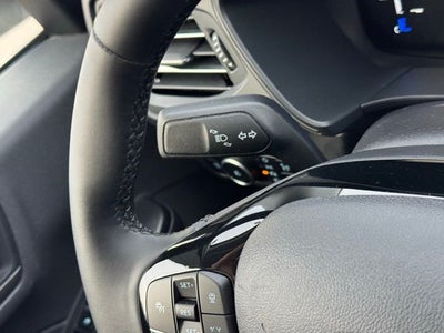 2025 Ford Escape Plug-In Hybrid Base w/ Panoramic Moonroof + Heated Steering Wheel