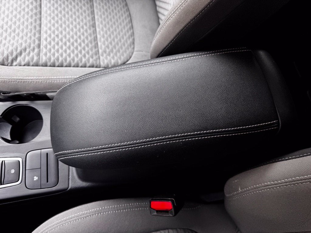 2021 Ford Escape Hybrid SE