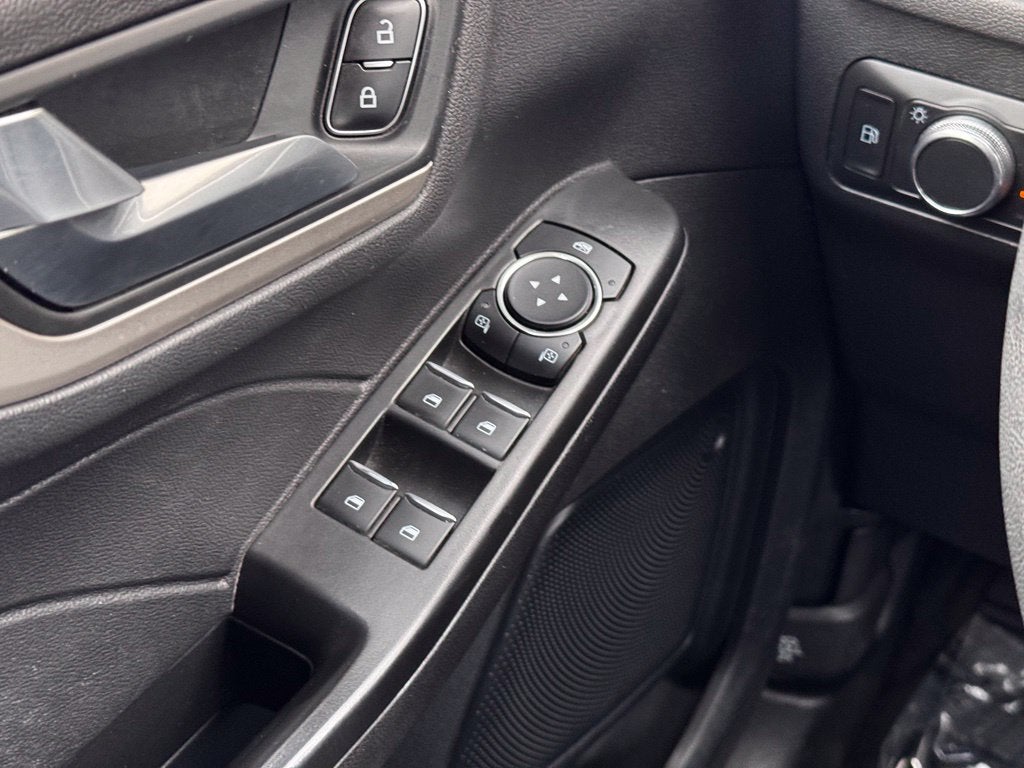 2021 Ford Escape Hybrid SE
