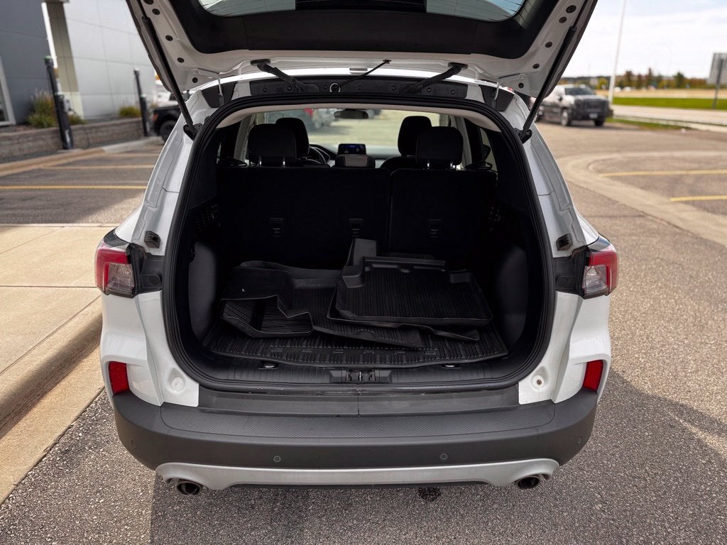 2021 Ford Escape Hybrid SE