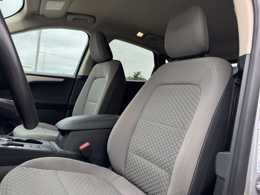 2020 Ford Escape Hybrid SE Sport