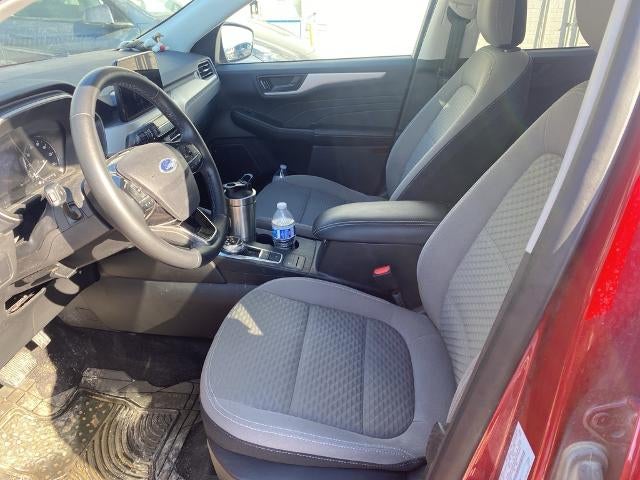 2022 Ford Escape SE Hybrid w/ Heated Steering Wheel + Power Liftgate