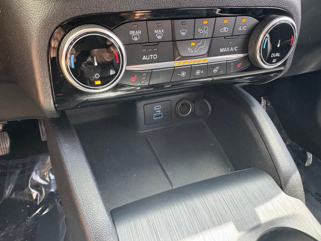 2022 Ford Escape Hybrid SEL