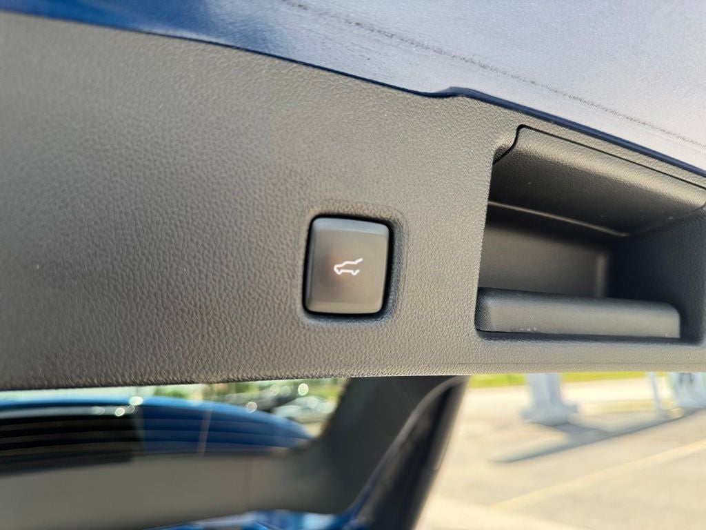 2022 Ford Escape Hybrid SEL
