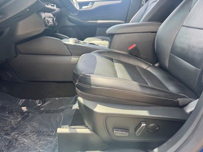 2022 Ford Escape Hybrid SEL