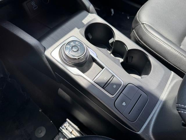 2022 Ford Escape Hybrid SEL