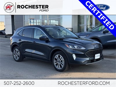 2022 Ford Escape SEL w/ Panoramic Moonroof + Trailer Tow Package