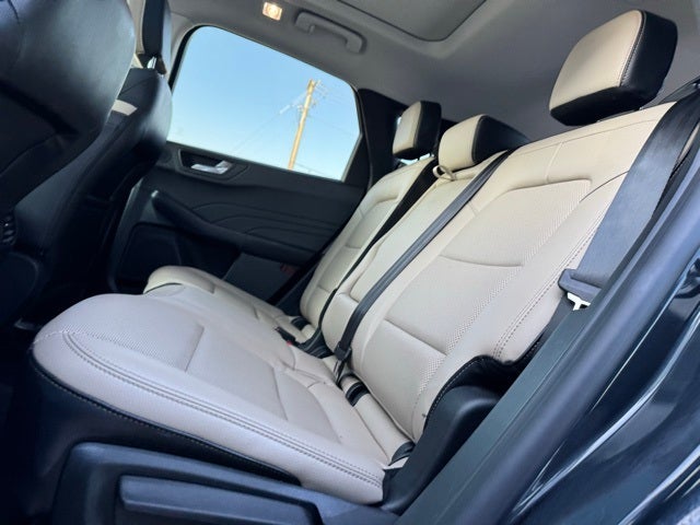 2022 Ford Escape SEL w/ Panoramic Moonroof + Trailer Tow Package