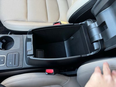 2022 Ford Escape SEL w/ Panoramic Moonroof + Trailer Tow Package